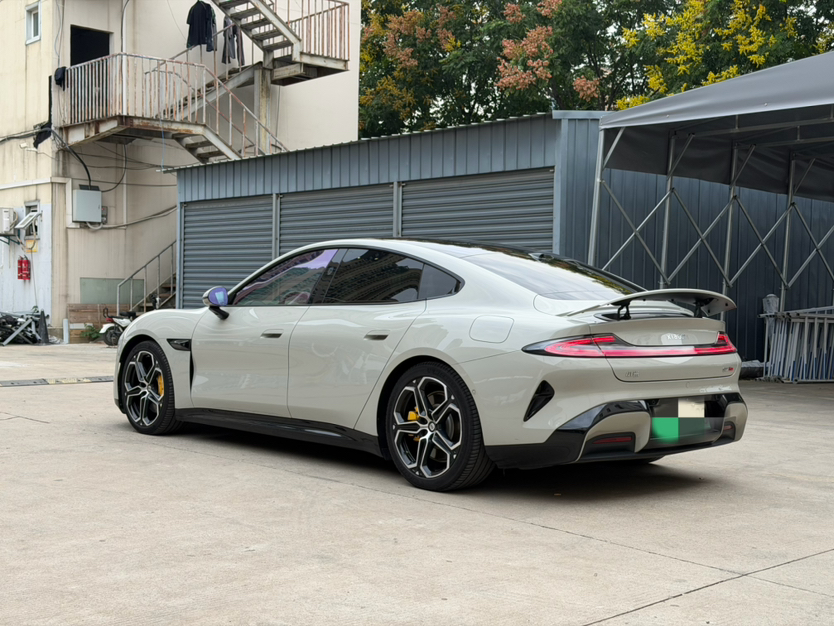 Xiaomi Auto SU7 2024 Four-Wheel Drive Ultra-Long Range Advanced Intelligent Driving Max Edition — снимка 13