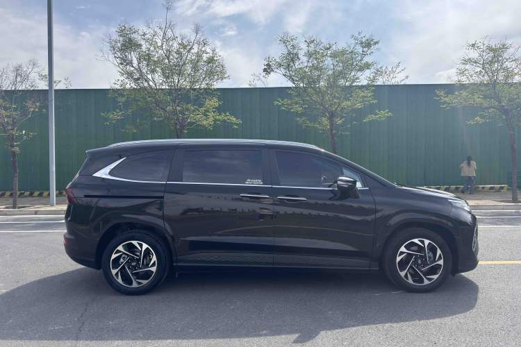 Used Hyundai Custo 2021 270TGDi Prestige LUX Exterior 4