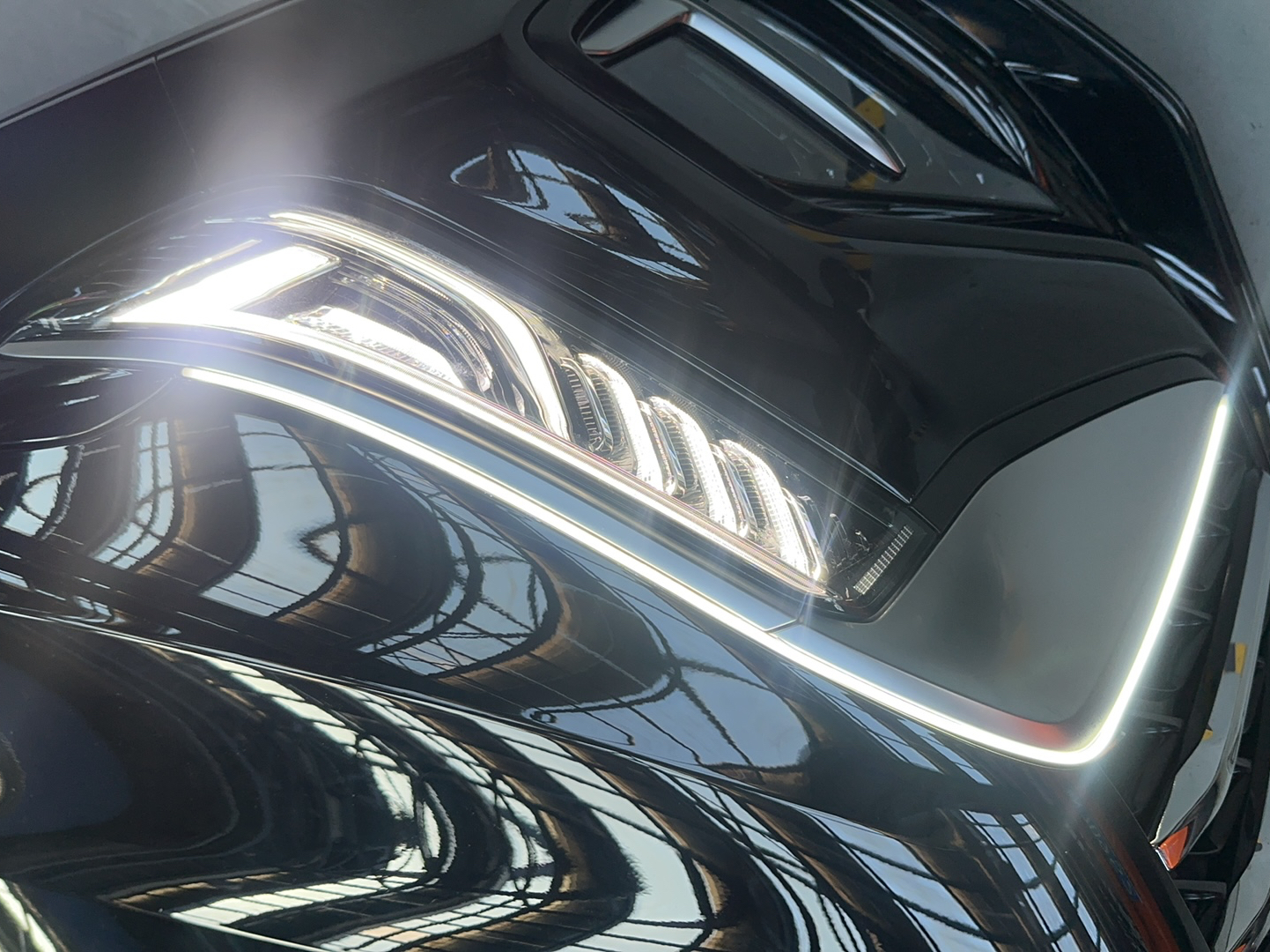 Hongqi HS5 2023 2.0T Qixiang Pro Edition — снимка 13