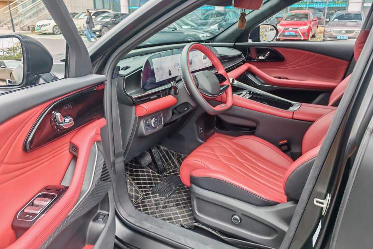 Used EXEED Stellar 2025 400T Exploration Edition