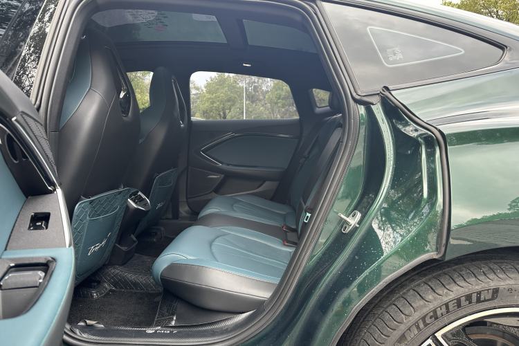 Used MG 7 2023 2.0T Automatic Trophy+ Ignition Glory Edition