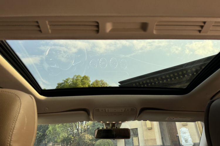 Used Mercedes-Benz E-Class 2019 E 200 L Sport 4MATIC Headliner