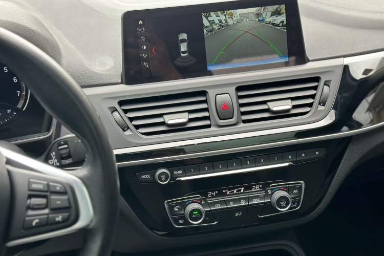 Used BMW 1 Series 2018 118i Design Package Edition Interior 1