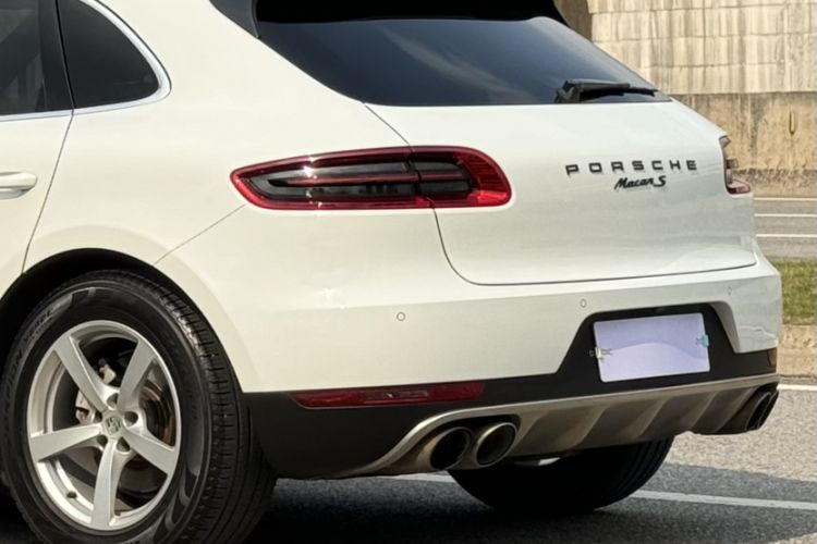 Used Porsche Macan 2017 Macan S 3.0T Exterior 8