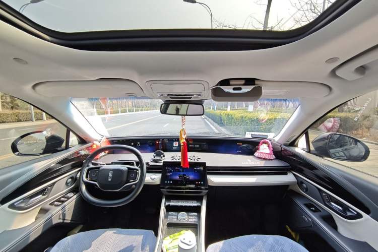 Used Lincoln Nautilus 2023 2.0T All-Wheel-Drive Zunrui Hybrid Version
