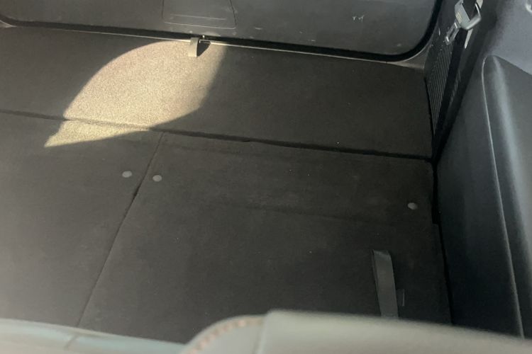 Used GAC Trumpchi GS8 2017 320T Two-Wheel Drive Luxury Smart Connectivity Version (7 Seats)