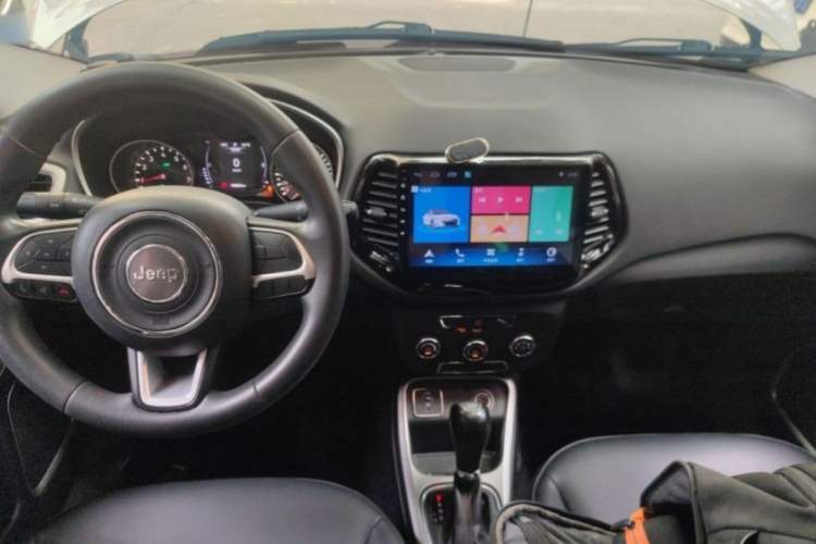 Used Jeep Compass 2017 200T Automatic Enjoyment Version