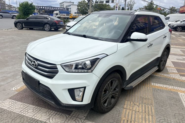 Used Hyundai ix25 2015 1.6L Automatic Two-Wheel-Drive Deluxe DLX Model