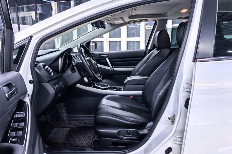 Used Mazda CX-7 2014 2.5L 2WD Luxury Edition
