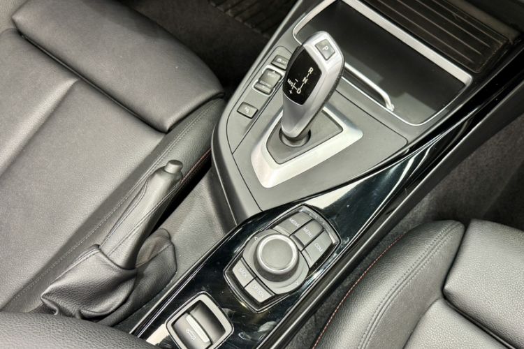 Used BMW 2 Series 2019 225i Convertible Coupe Sports Design Package
