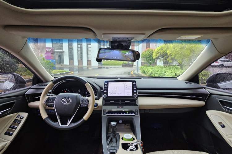 Used Toyota Avalon 2021 2.5L Luxury Edition Interior 4