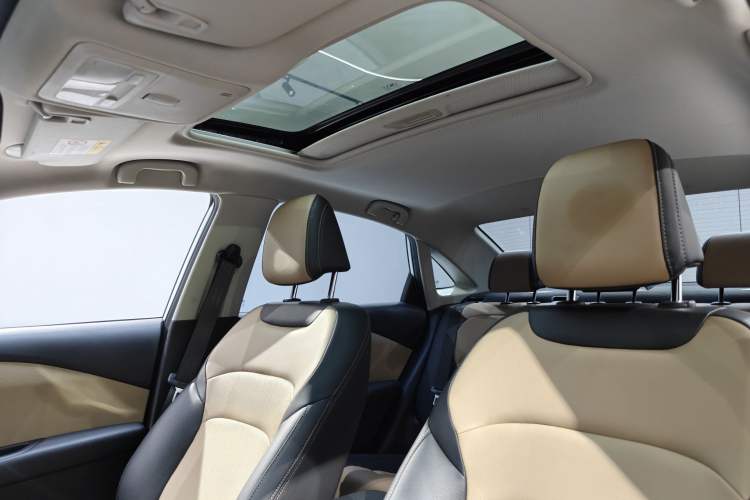 Used Chevrolet Monza 2022 320 Automatic Enjoyment Sunroof Version