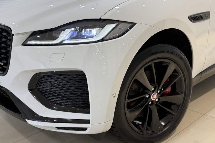 Used Jaguar F-PACE 2023 P250 R-Dynamic BLACK