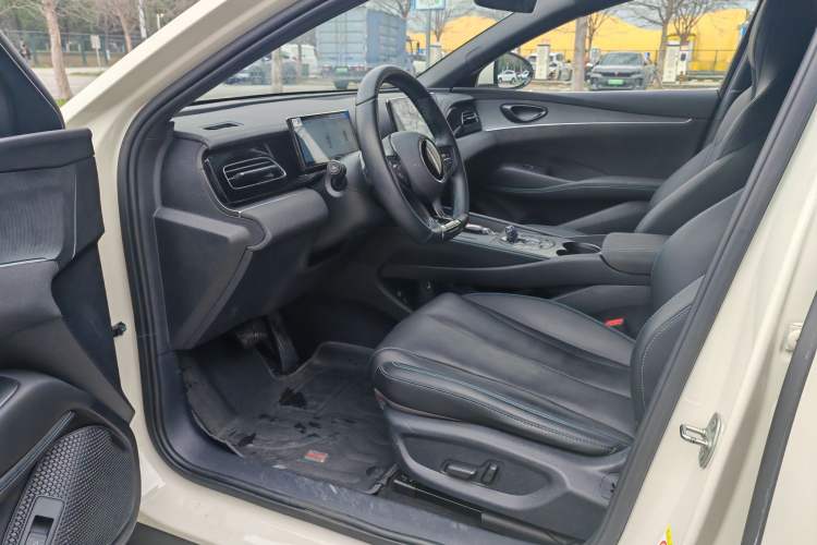 Used BYD Seal 06 New Energy 2025 DM-i Smart Drive 120KM Deluxe Model
