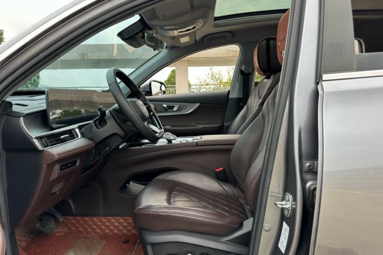 Used Chery Tiggo 8 PRO 2024 Champion Edition 290T Two-Wheel Drive Peak Version 5 Seats Interior 5