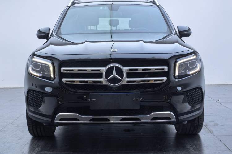 Used Mercedes-Benz GLB 2023 Refreshed GLB 200 Dynamic Edition
