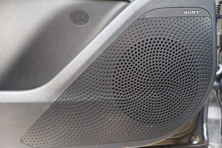 Used CHANGAN OSHAN X5 PLUS 2023 Revised 1.5T DCT Excellence Edition Audio And AC Panel