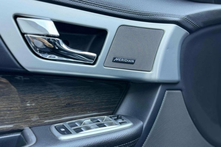 Used Jaguar XF 2015 XF 3.0 SC R-Sport Luxury Edition
