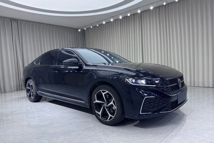 Used Volkswagen Passat 2023 330TSI Starry Elite Edition