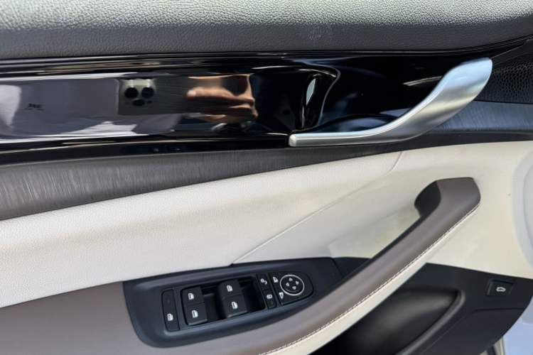 Used BYD Qin PLUS 2024 HONOR Edition DM-i 55KM Leading Model
