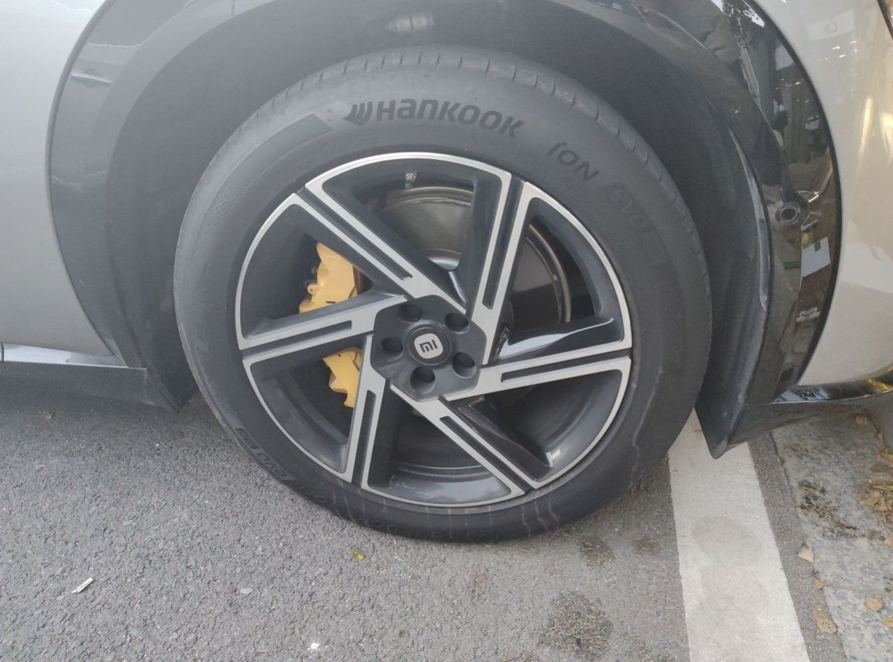 Xiaomi Auto YU7 2025 Ultra-Long Range Rear-Wheel Drive Version — снимка 8