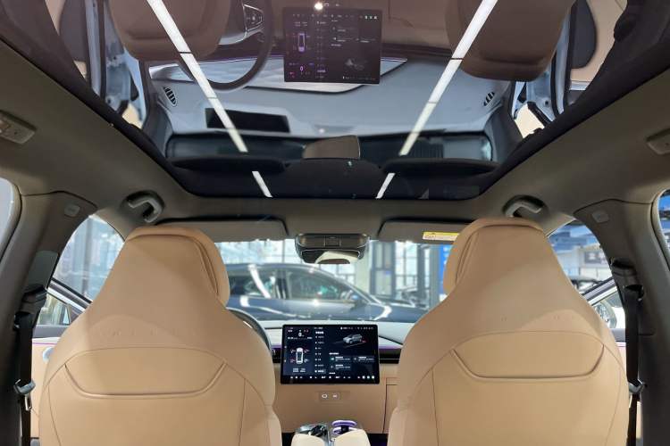 Used ARCFOX Alpha T5 2025 520 MAX
