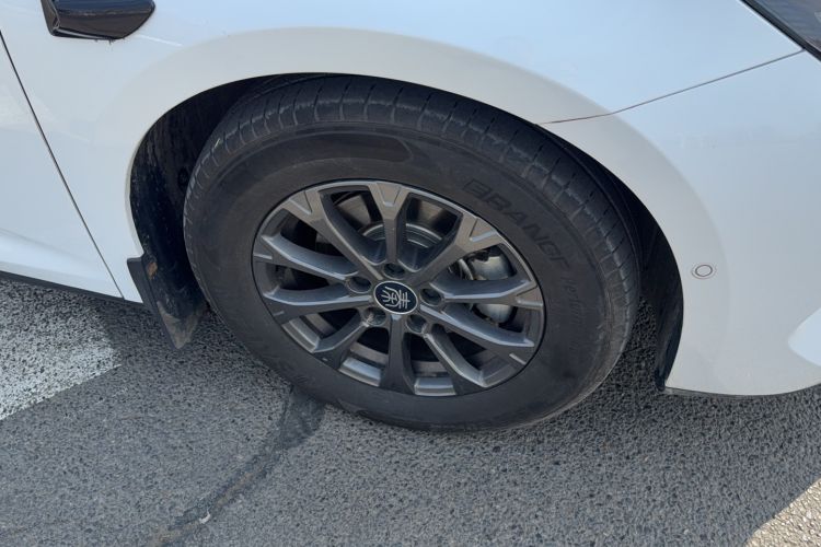 Used BYD Qin L 2025 DM-i Smart Drive 80KM Leading Model
