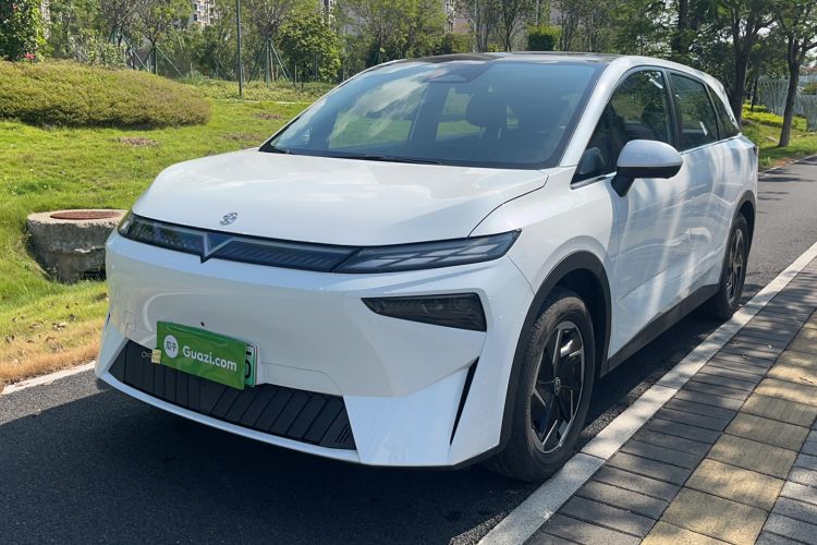 Used Venucia VX6 2023 520 Pro