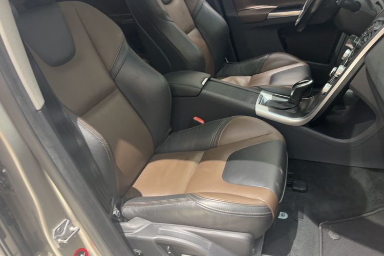 Used Volvo XC60 2015 T5 AWD Zhiyuan Edition Right Front Seat