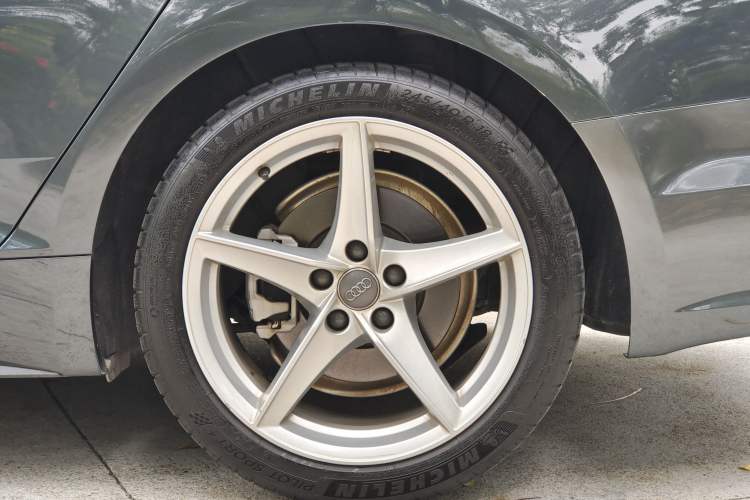 Used Audi A5 2019 Sportback 40 TFSI Fashion Model Exterior 9