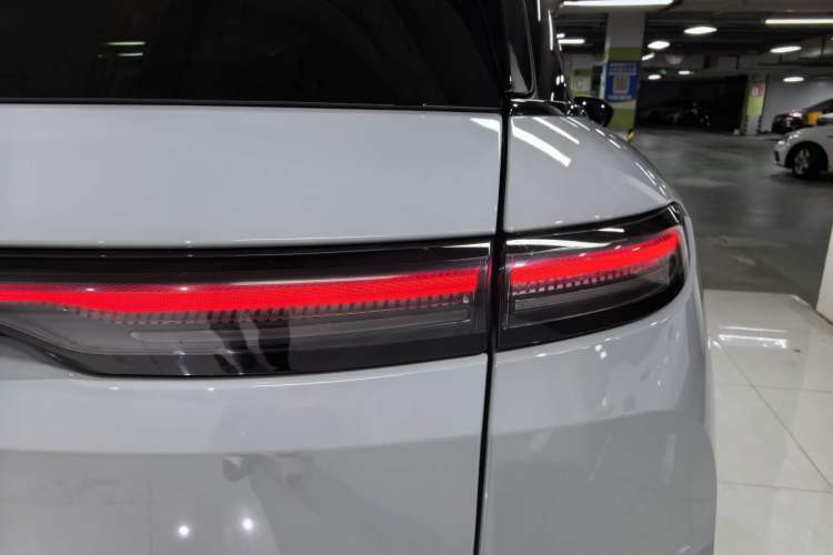 Used Nio ES6 2023 75 kWh
