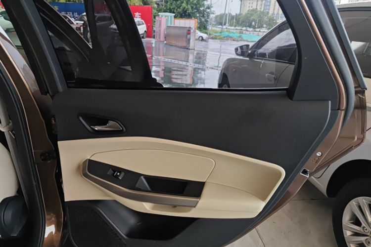 Used Ford Escort 2015 1.5L Automatic Comfort Edition