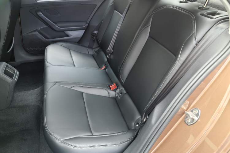 Used Volkswagen Lamando 2017 230TSI DSG Fashion Edition Exterior 5