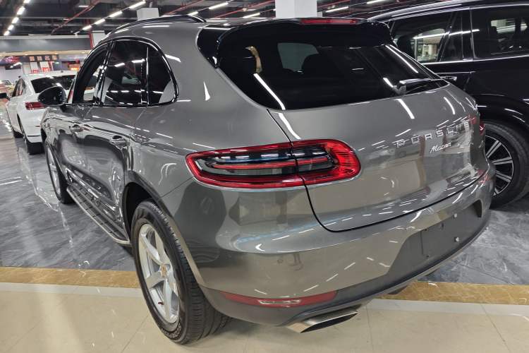 Used Porsche Macan 2016 Macan 2.0T