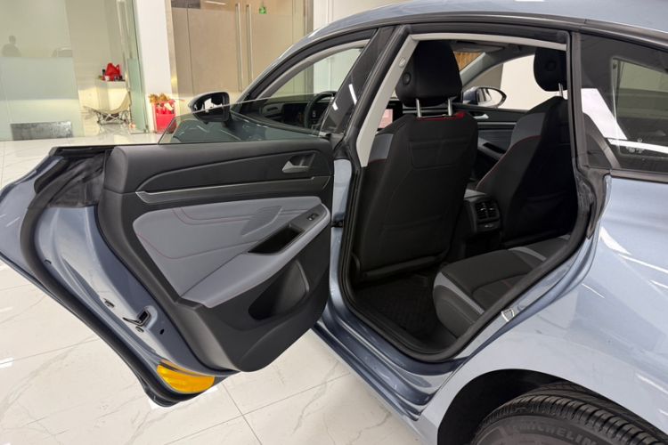 Used Volkswagen Lamando 2022 Lingdu L 280TSI DSG Spicy Edition Interior 8