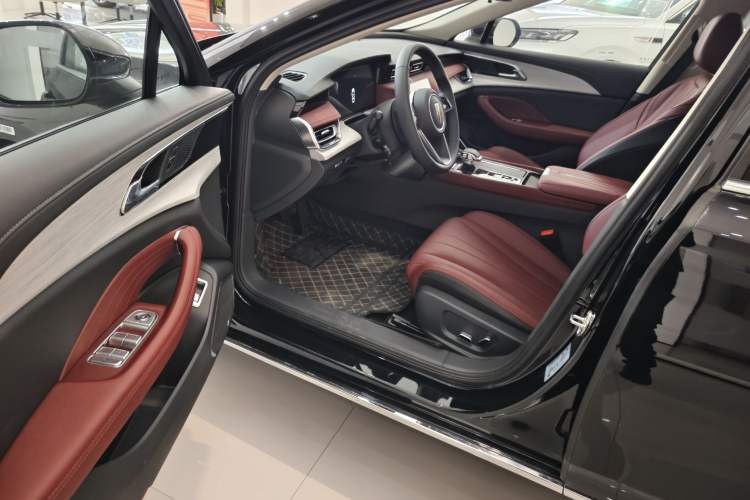 Used Hongqi H5 PHEV 2025 130 Super Hybrid Version