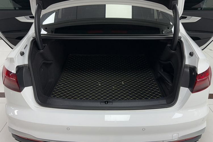 Used Audi A4L 2020 40 TFSI Fashion Dynamic Model