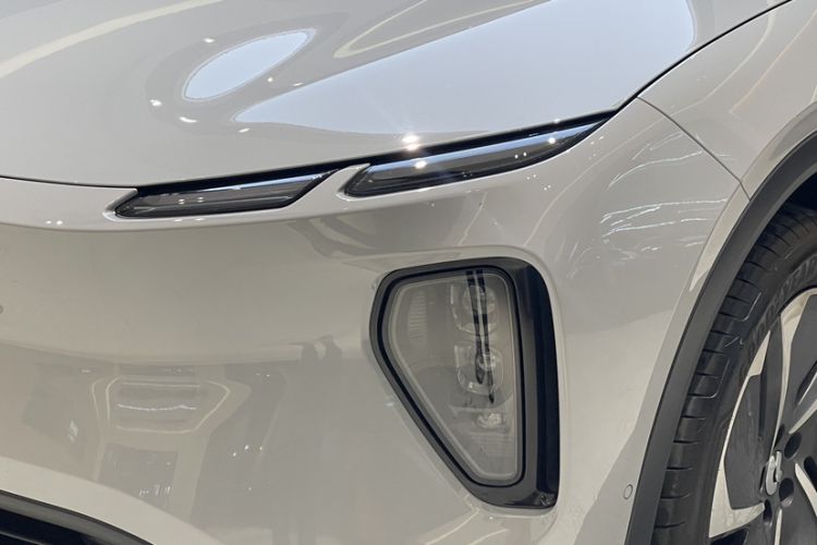 Used Nio EC6 2024 75 kWh Left Front Headlight