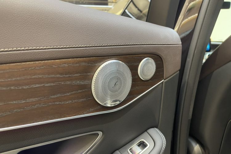 Used Mercedes-Benz GLC 2021 GLC 260 L 4MATIC Luxury Model Interior 2