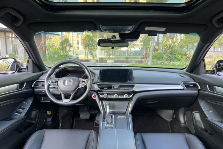 Used Honda Inspire 2022 260TURBO Elegant Edition Interior 10