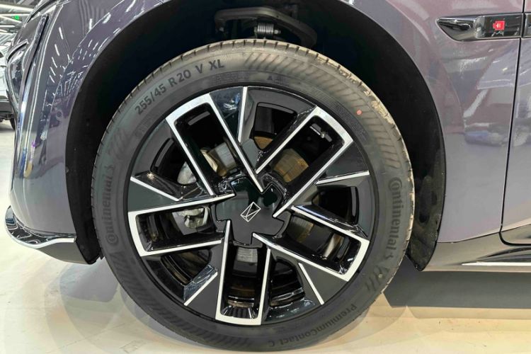 Used Avatr 06 2025 Max Extended-Range Edition