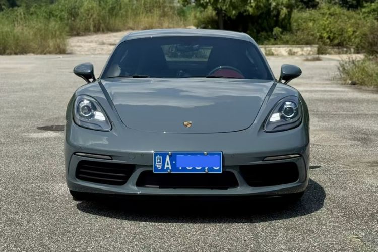 Used Porsche 718 2016 Cayman 2.0T
