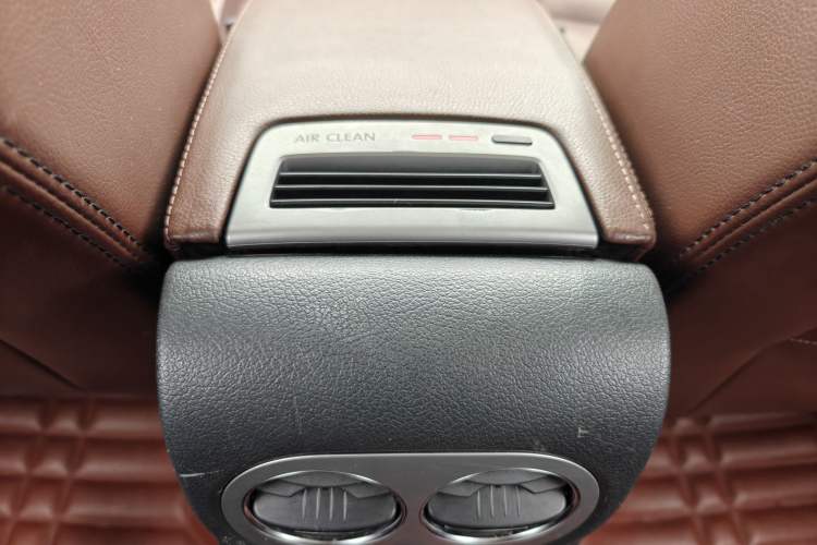 Used Volkswagen Tiguan L 2015 1.8TSI Automatic All-Wheel-Drive Luxury Model