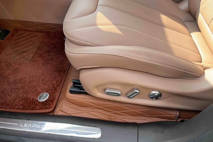 Used Leapmotor C11 2026 Range-Extended 300 LiDAR Prestige Edition
