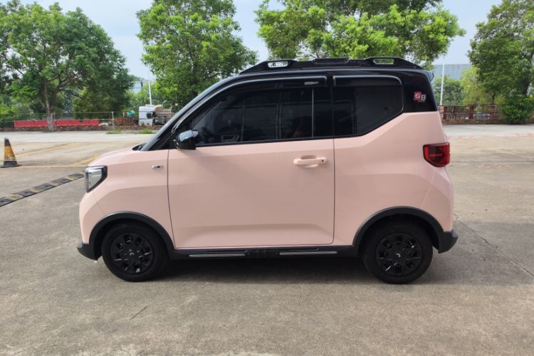 Used Wuling Hongguang MINIEV 2022 GAMEBOY 300km Enthusiast Model with Lithium Iron Phosphate