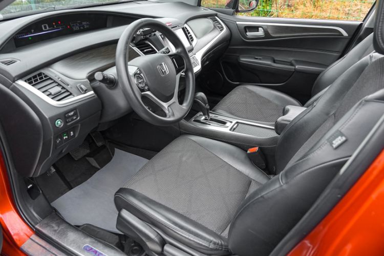 Used Honda Jade 2014 1.8L Automatic Comfort Elite Version 5 Seats