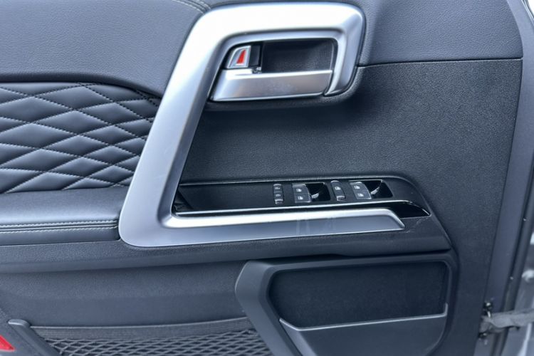 Used BAIC Off-Road BJ40 2023 2.0T Automatic Four-Wheel Drive Ring of the Tower Champion Edition
