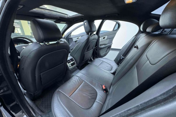 Used Jaguar XF 2015 XF 3.0 SC R-Sport Luxury Edition
