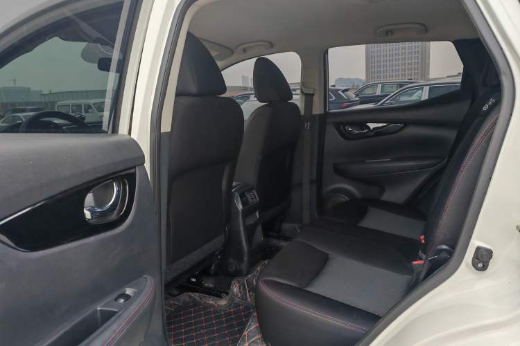 Used Nissan Qashqai 2019 2.0L CVT Smart Enjoyment Version