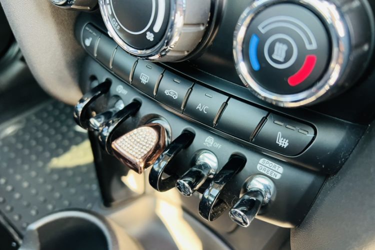 Used MINI MINI 2018 1.5T COOPER Classic Edition